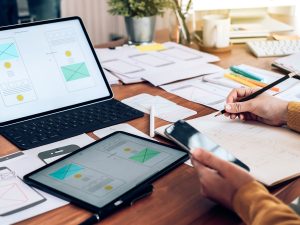 Ειδικός Σχεδιασμού Ιστοσελίδων και Εφαρμογών Κινητών Συσκευών